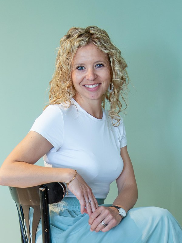Valerie Mayr